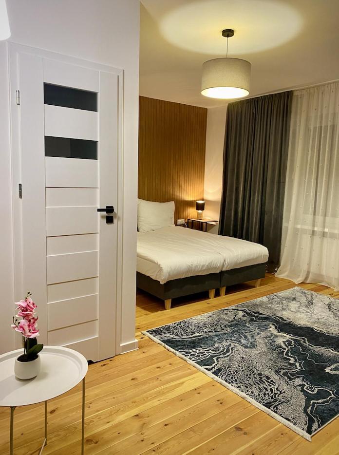 Doba Rent Wysockiego 104 Hotel เบียวิสตอก ภายนอก รูปภาพ